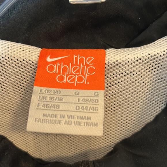 Nike the athletic department mesh lined zip up jacket size Large (12/14) - Picture 3 of 8